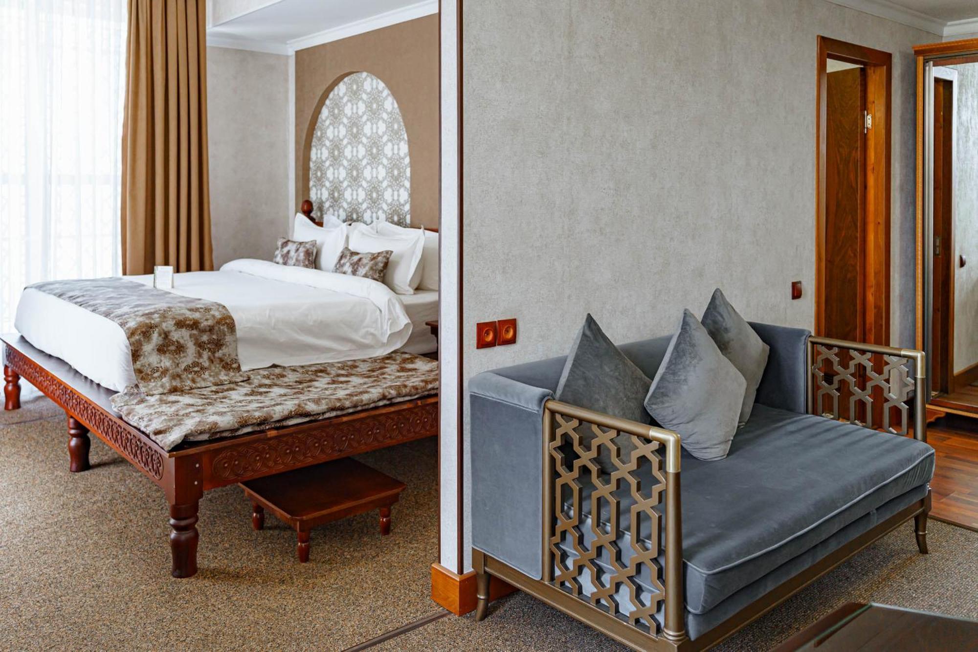 Jannat Resort Osh Oda fotoğraf